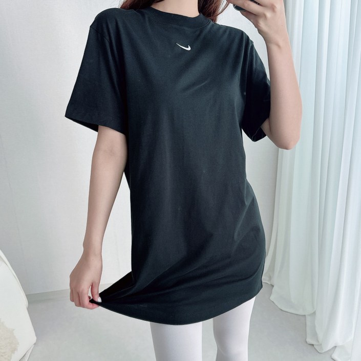 나이키 반팔티 여성 오버핏 티셔츠 원피스 헬스 운동복 스우시 POI 나이키 반팔티 여성 오버핏 티셔츠 원피스 헬스 운동복 스우시 POI