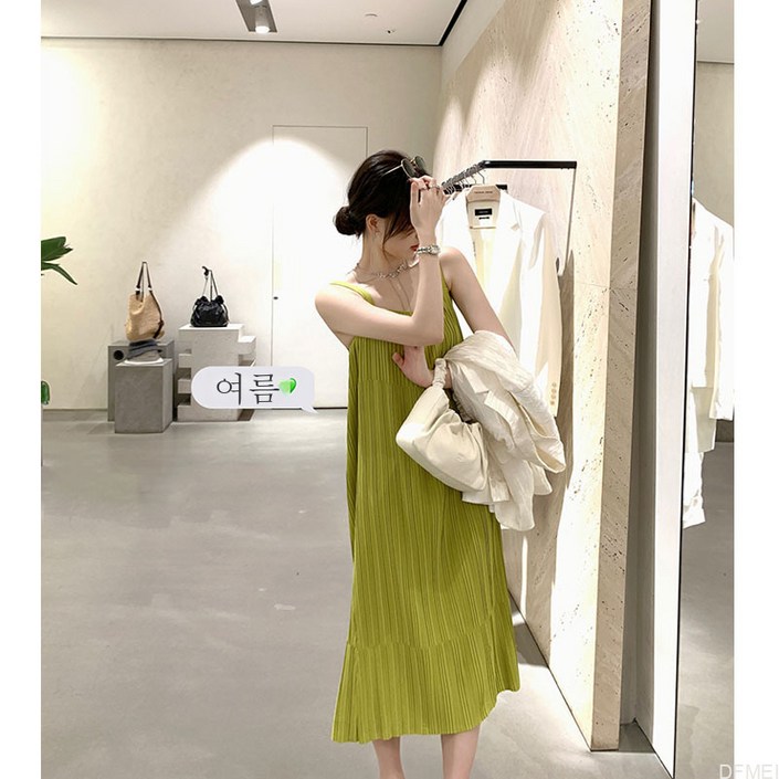 DFMEI.멜빵 스커트Suspenders skirt.  화이트 쭈리 박시 나시 원피스 여 미디 스커트