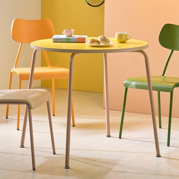 스테이인무드 미오무 원형 식탁 테이블 800, 4인용, 핑크 바디버터컵옐로우