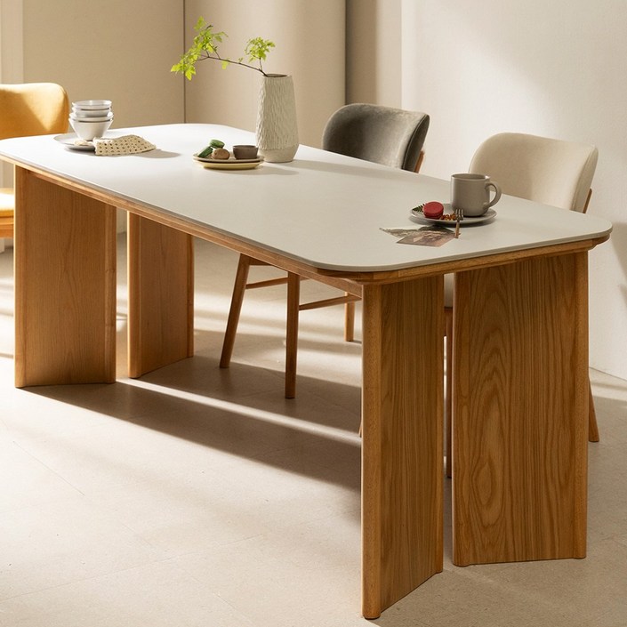 라움에스알 오스틴 양면 세라믹 식탁 테이블 원목 6인용 2000 내추럴