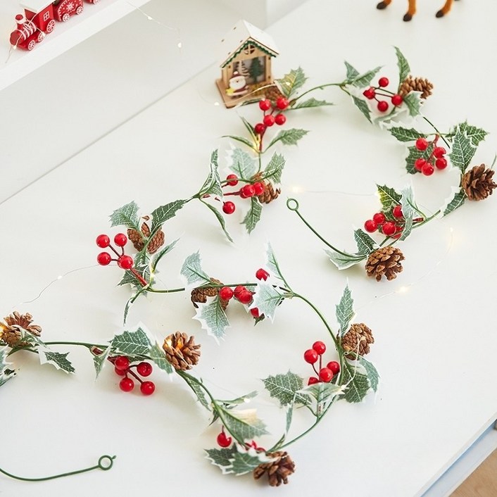 크리스마스 가랜드 2m LED 조명 장식 인테리어 꾸미기 소품 긴 트리