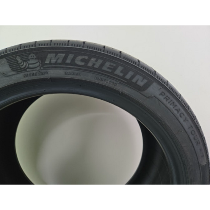 미쉐린타이어 PRIMACY TOUR AS 275/35R19 / 프라이머시 투어 AS 2753519 MXM4 후속 모델