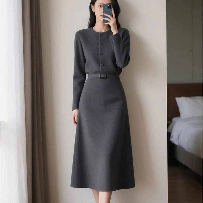 여성 겨울 긴팔 모직 롱원피스 여성 프렌치 레트로 스타일 두꺼운 슬림핏 레이어드 드레스 LCL