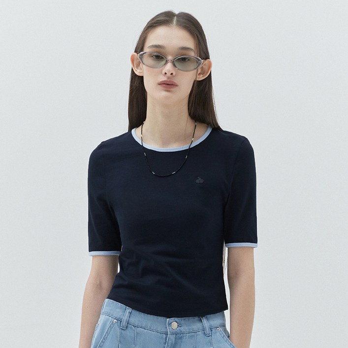 키르시 플레인 슬림핏 링거 티셔츠