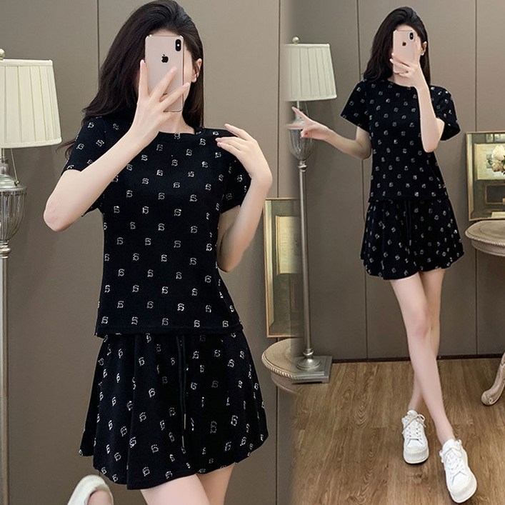 COSYEVNO 여자 트레이닝복세트 여름 키작녀 블랙 반팔티 반바지