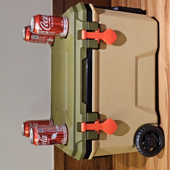 바퀴형 캠핑 아이스박스 컵홀더드레인아이스트레이 포함, 36L, 초록