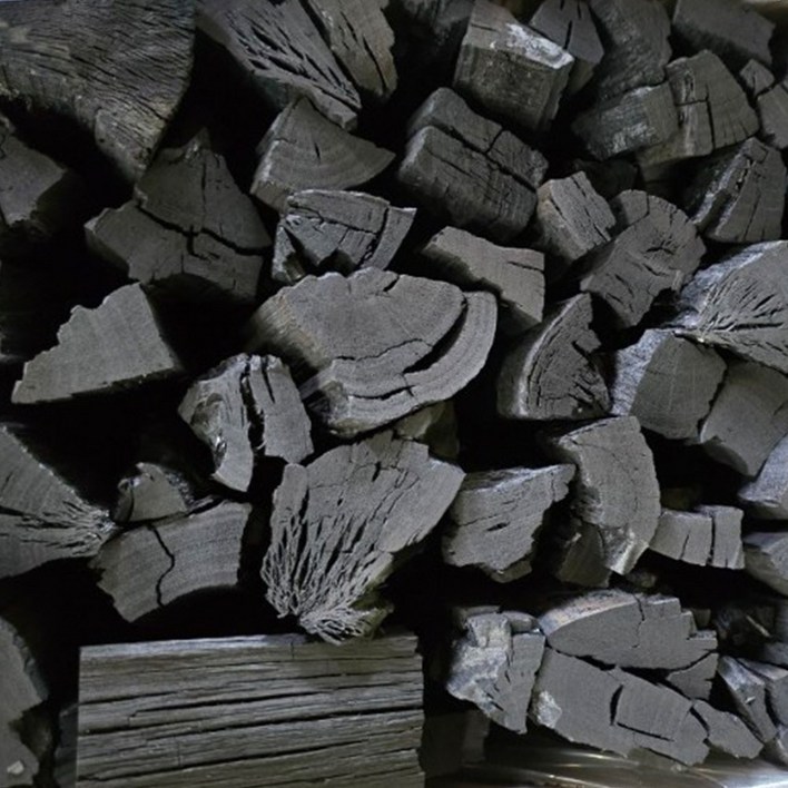 소나무 숯 대용량  잘타고 오래간는 소나무 숯, 8kg, 1개