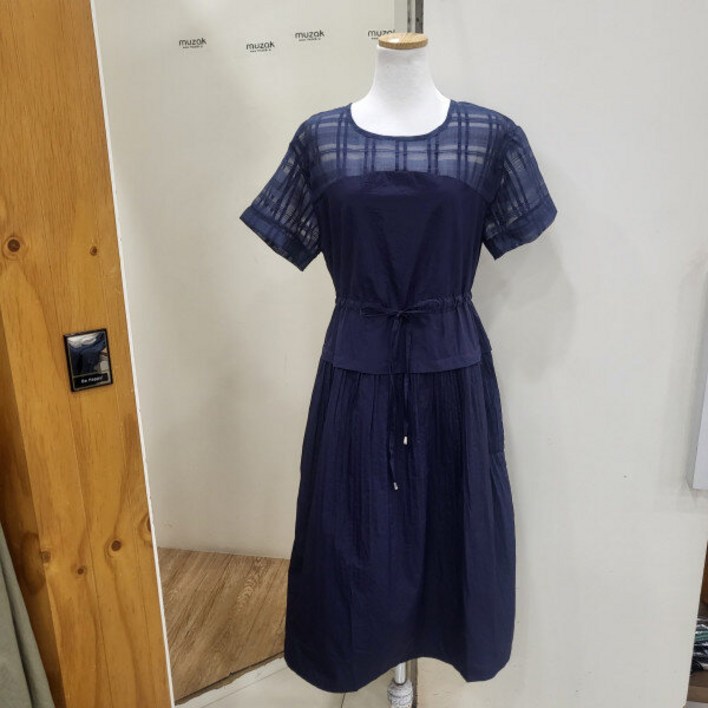 무자크 바스락 샤틴  롱 원피스 MO5WOP04YS