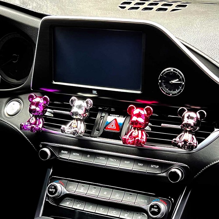 메탈크롬 차량용 방향제 차방향제 고급 명품 자동차 디퓨져 동물 곰 새차 선물 소비르