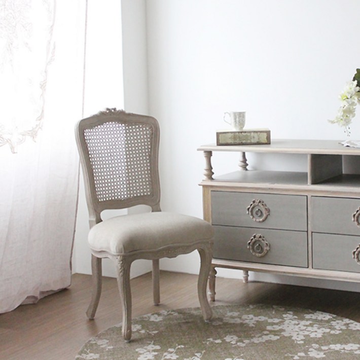 꼬떼따블 본사 에밀리 리본 라탄 의자