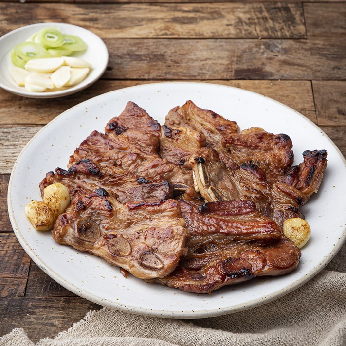 고급진 양념 돼지갈비 1kg500g 2개입 냉장, 1kg, 1개 고급진 양념 돼지갈비 1kg500g 2개입 냉장, 1kg, 1개