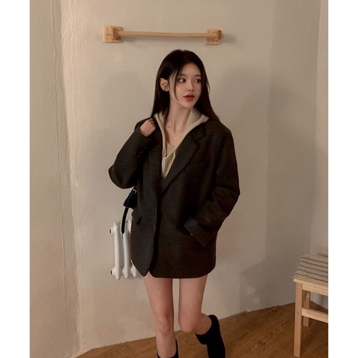 워너비뮤즈   누빔안감  도톰 카라 코트 자켓