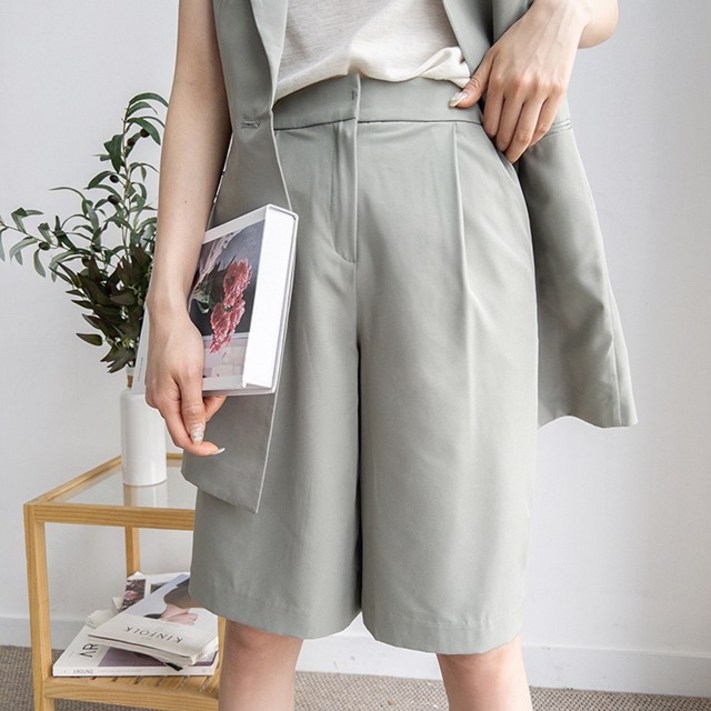 여름 여성 클래식 반바지 슬렉스 정장 회사 출근 팬츠