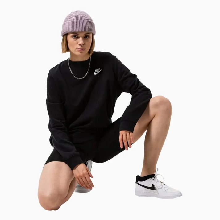 나이키 여성 라인 퓨추라 기모 맨투맨 티셔츠 블랙