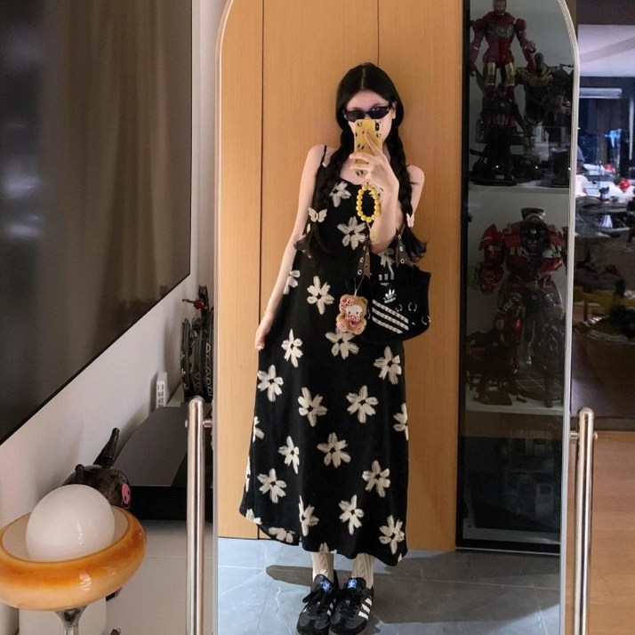 ZAJA 여성 나시 원피스 스트랩 고급 캐주얼 여름 바캉스 블랙 플라워 원피스