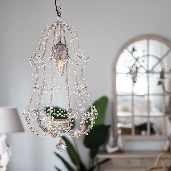 꼬끄시그루 메탈 펜던트 샹들리에 미라지 예쁜 인조진주 장식 천장 조명등 (e26전구 미포함)