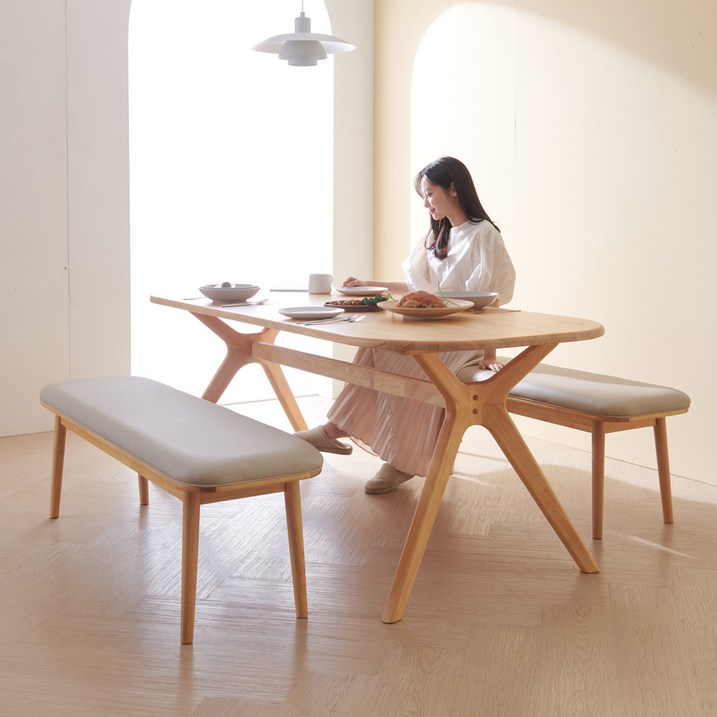 오르트 고무나무 원목 4인 6인용 타원형 식탁 의자 세트