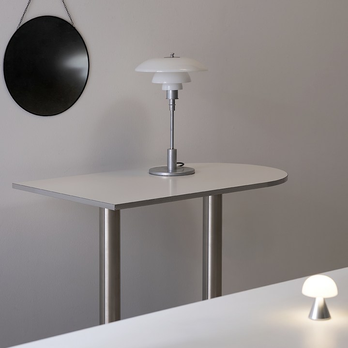 웰퍼니처 브루니 실버엣지 반타원 식탁 테이블 방문설치