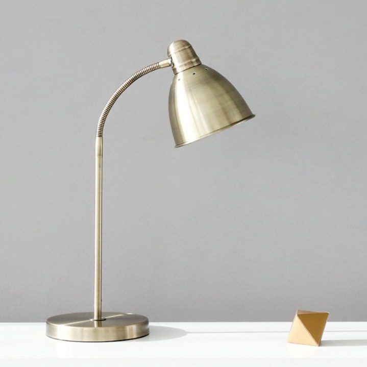 [E26색상랜덤전구선물]RUSTA 단스탠드 E26 KS1322T