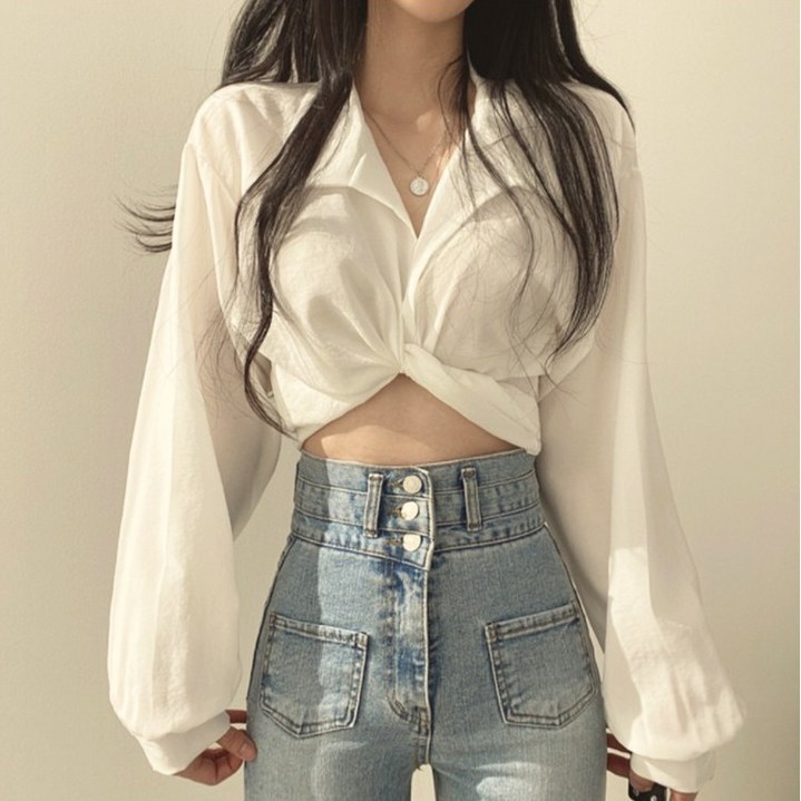 랜덤플레이 꼬임 크롭 스트랩 리본 블라우스