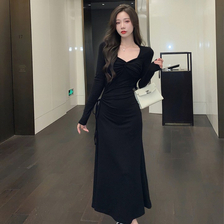 피어니스트 햅번 슬림핏 롱 스퀘어 원피스 피어니스트 햅번 슬림핏 롱 스퀘어 원피스
