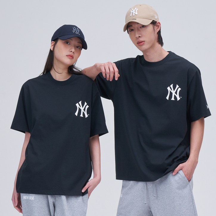 뉴에라 남녀공용 MLB 베이직 로고 뉴욕 양키스 반팔 티셔츠 1472130 뉴에라 남녀공용 MLB 베이직 로고 뉴욕 양키스 반팔 티셔츠 1472130