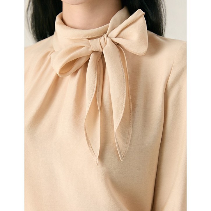 로엠 하이넥 타이 블라우스RMBLG12S11