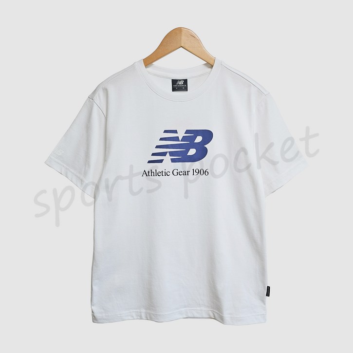 뉴발란스 NEEC1163 화이트 UNI 에센셜 빅로고 반팔티(STANDARD FIT) 남여공용 반팔티셔츠 반소매 커플티