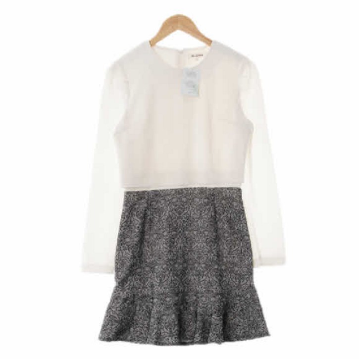 매긴 화이트블랙 린넨혼방 투피스스타일핀터턱플레어원피스 55