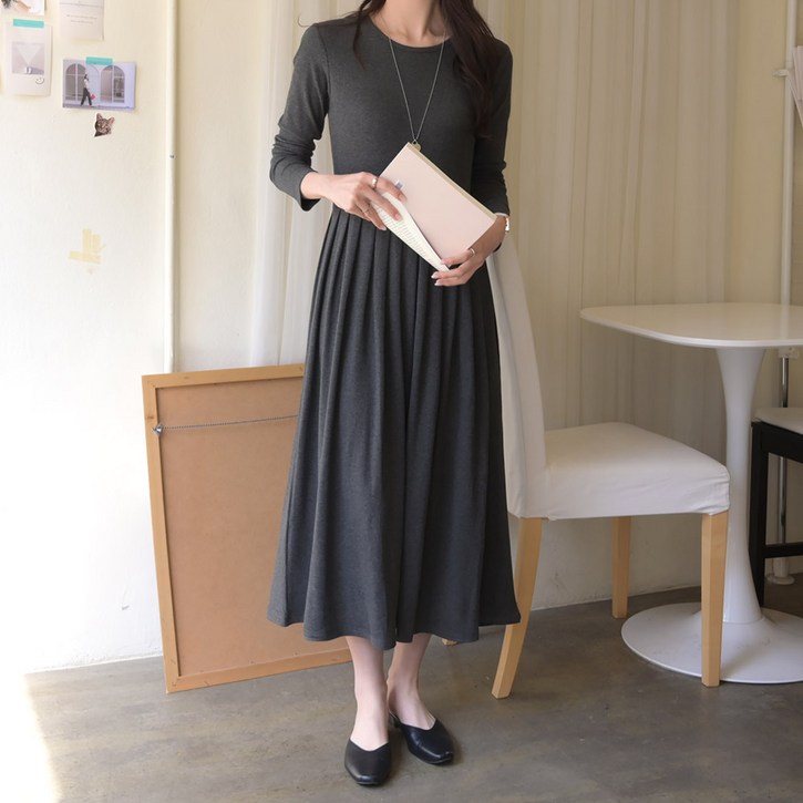 데일리앤 프로아 주름 긴팔 롱 원피스