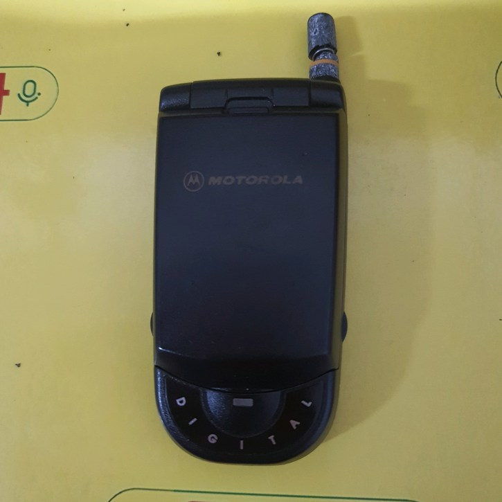 모토로라 폴더폰mc9100형 gdp630 피처폰 2g폰 공기계