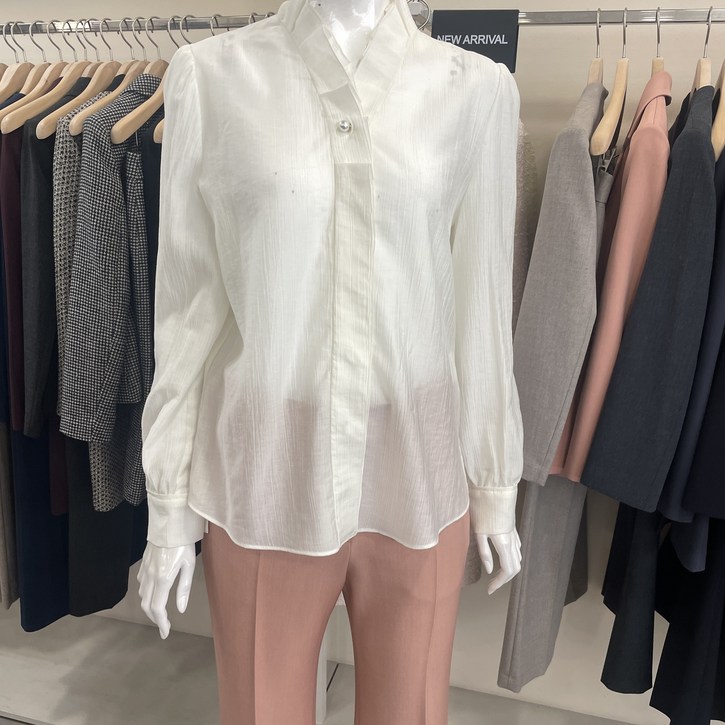 케이엘 KL 마누 러플브이넥 블라우스 2컬러 BL25pb03OO