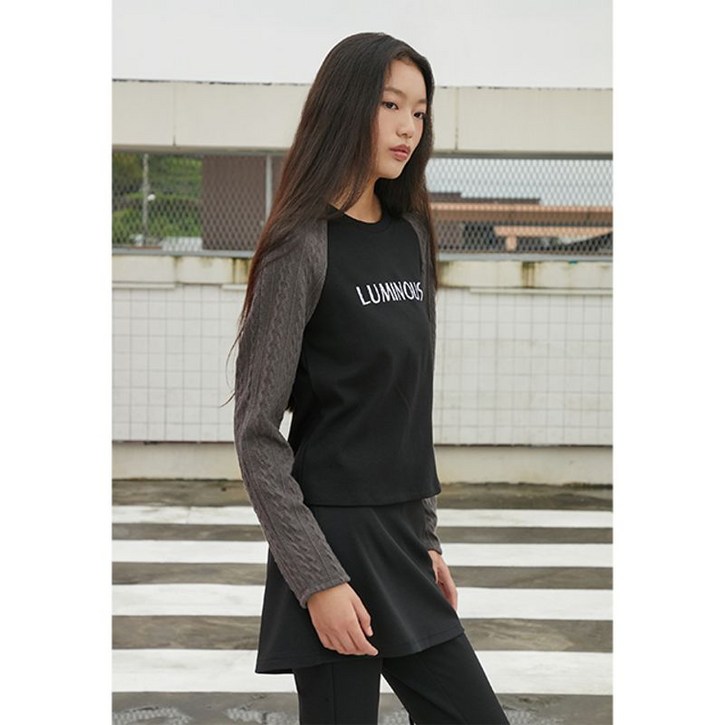 플라스틱아일랜드 소매배색 기모 티셔츠 PQ4CL162