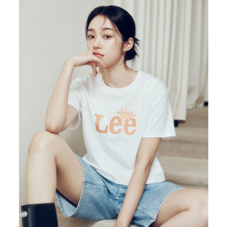 LEE 우먼 그래픽 크롭 티셔츠 화이트